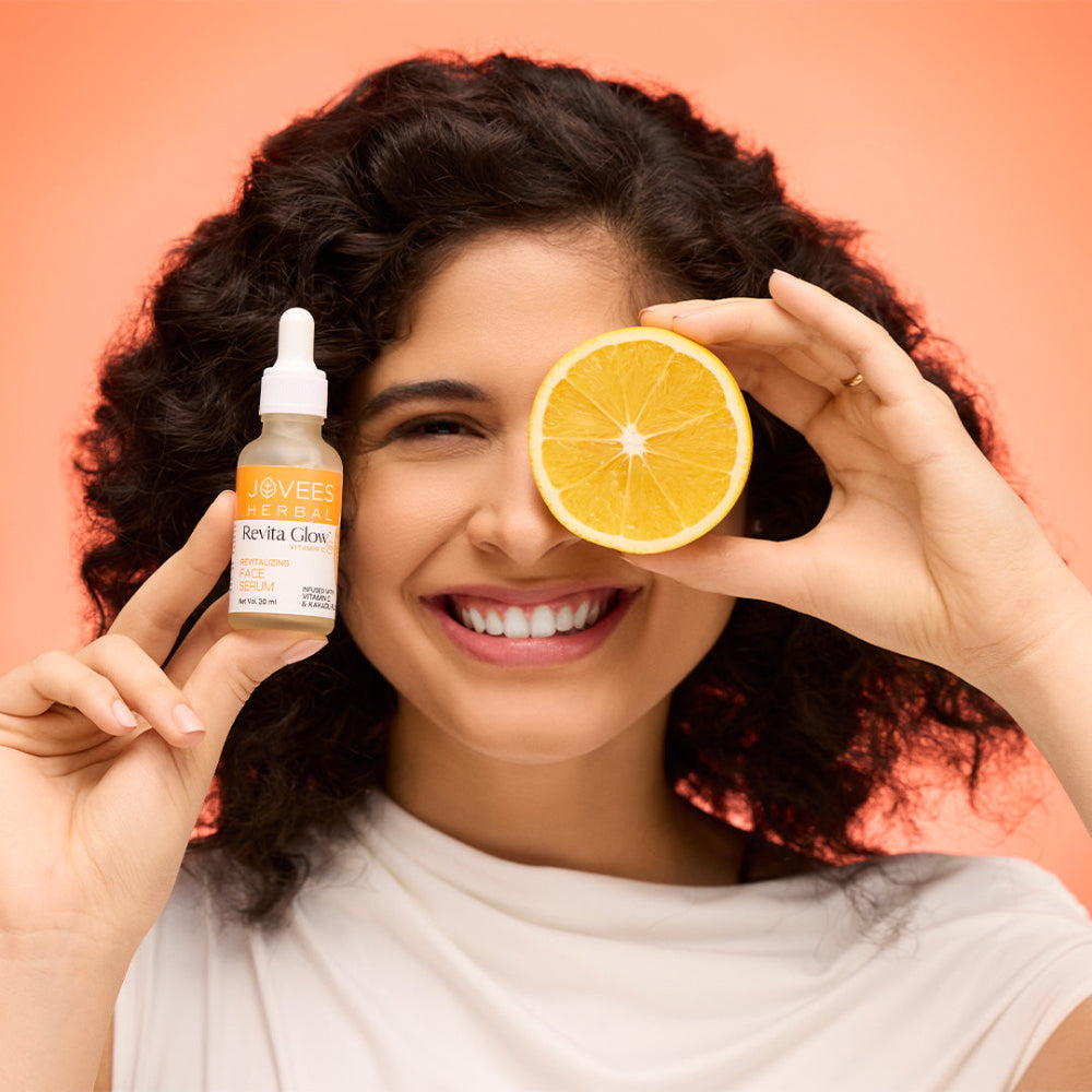 Jovees Revita Glow Vitamin C Face Serum With Vitamin C & Kakadu Plum