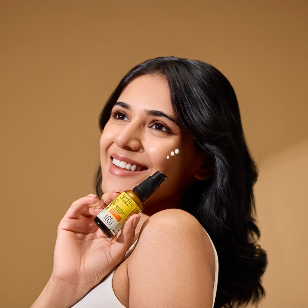 Jovees Sunscreen Face Serum SPF 65 PA+++ | Broad Spectrum Protection 30 ml