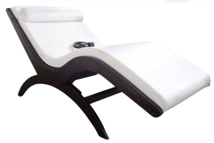 Delmore - EKANSH Wooden Lounger – Ergonomic Wooden Relaxation Chair for Indoor & Outdoor Use